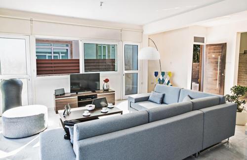 Four Bedrooms Villa 1268