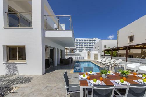Protaras Sunrise Beach Villa