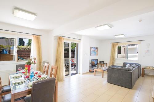 Villa Gloxinia