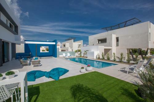 Villa Colour Residerences