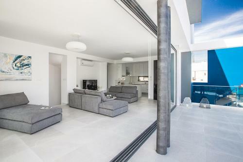 Villa Colour Residerences