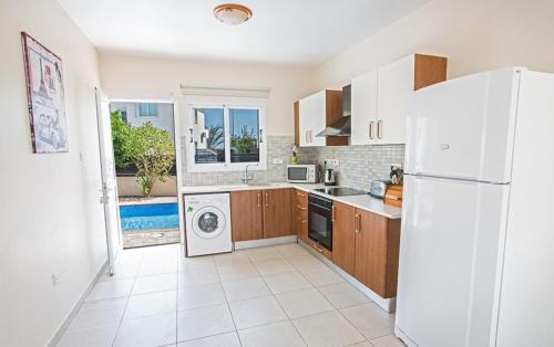 Beautiful Villa With Private Pool, Pernera Villa 1247