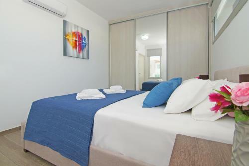 Villa Thea Athena