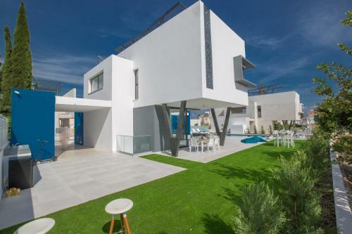Ocean 11 Villa