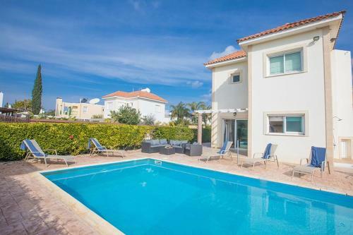 Villa Protaras Kentro Lovely 3bdr Protaras Villa With Private Pool Close To Fig Tree Bay