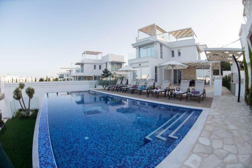Indigo Vista Villa