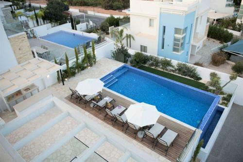 Indigo Vista Villa