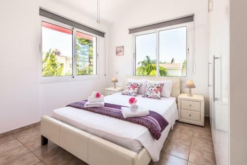 Villa Willow Mandali
