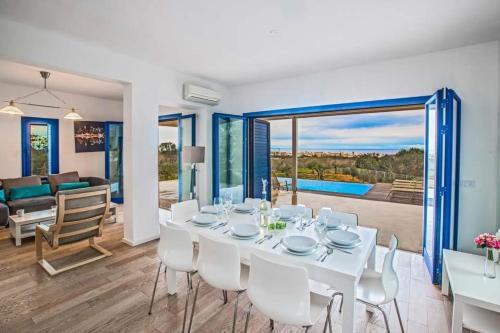 Protaras Villa Sleeps 8 With Pool And Air Con