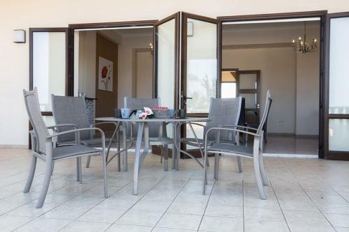 Villa Protaras Deluxe Fabulous And Luxurious 7bdr Villa Close To Fig Tree Bay Beach