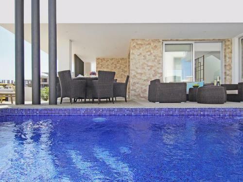 Villa Atlevh35