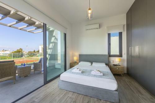 Pernera Beach Villa