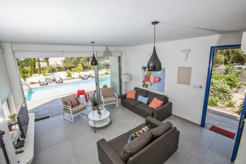 Greco Chloe Villas
