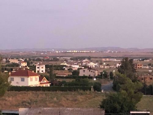 Apartamento Deniz Airport Suites
