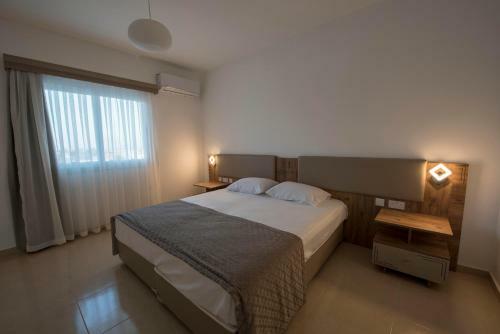 Apartamento Deniz Airport Suites