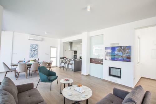 Protaras Olivine Villa Ol17