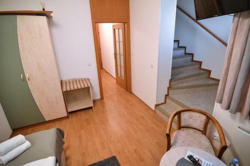 Hostal Penzion Pod Radnic�