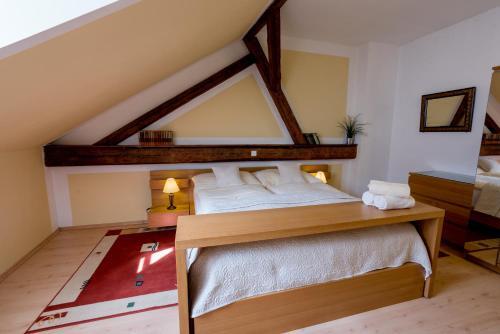 Hostal Penzion U Hr�dku