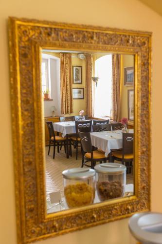 Hostal Penzion U Hr�dku