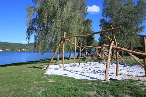 Marina & Glamping Nov� ?ivoho??