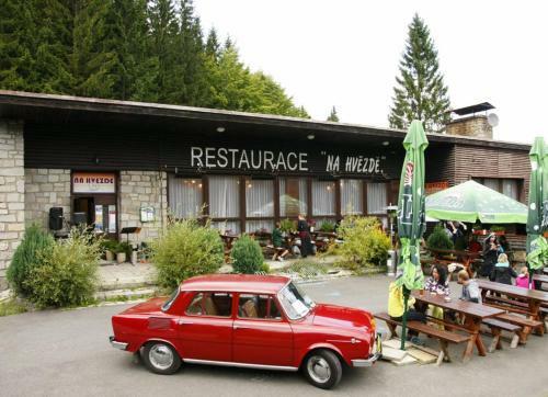 Hostal Penzion A Restaurace Na Hv?zd?