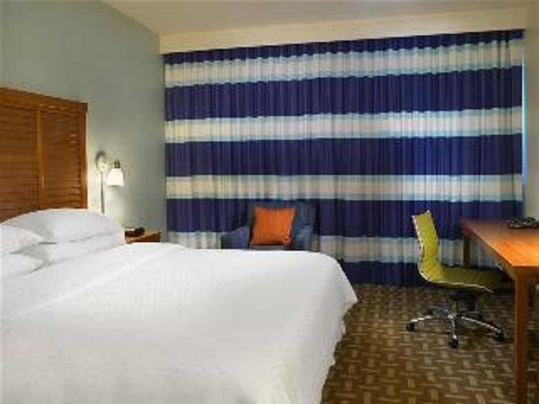 Hotel Radisson Resort Miami Beach