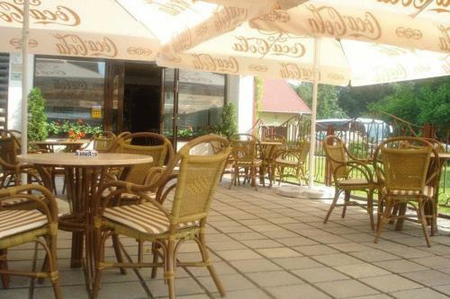 Hostal Pension Hotel Fast