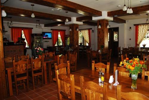 Hostal Cabana Conacul Ursului