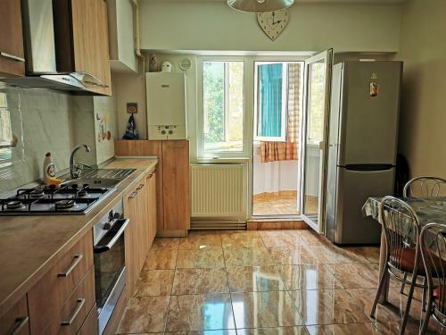 Sea View Noblesse Apartment Constanta