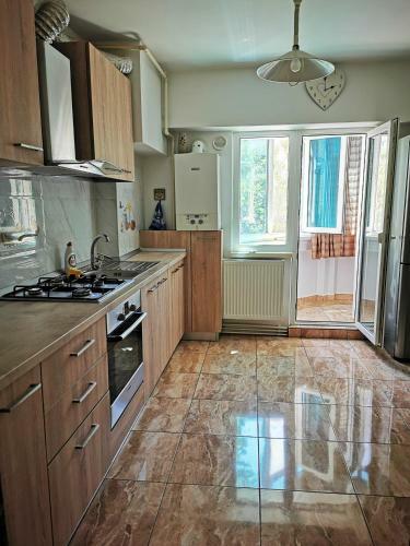 Sea View Noblesse Apartment Constanta