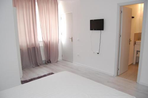 Apartamente Sara 2013