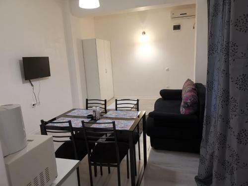 Apartamente Sara 2013