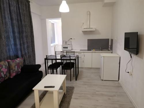 Apartamente Sara 2013