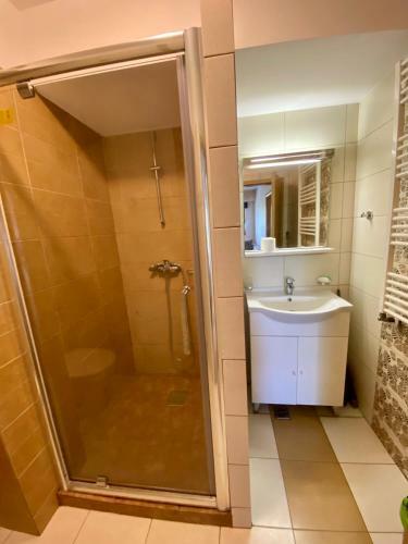 Miraj Deluxe Apartments