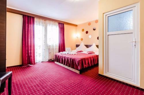 Hostal Pensiunea Dorali