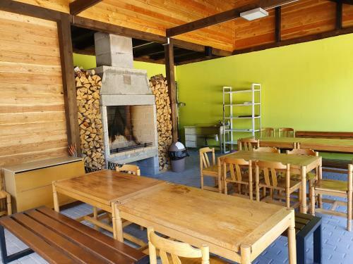 Hostal Rs Bernov Z�ti?�