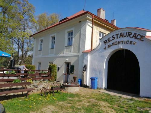Hostal Penzion U ?lechti?en