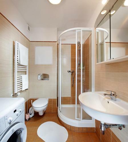 Orange Apartment Se Slunnou Terasou