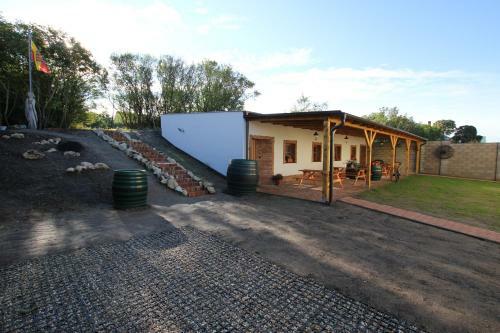 Hostal Comenius Moravus Vina?sk� Dv?r