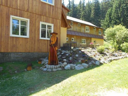 Hostal Horsk� Chata Mil�?e