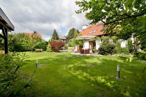 Apartamento A. V. Pension Praha