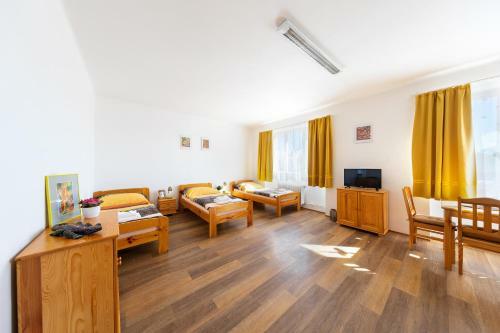 Hostal Penziony Bene?