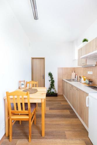 Hostal Penziony Bene?