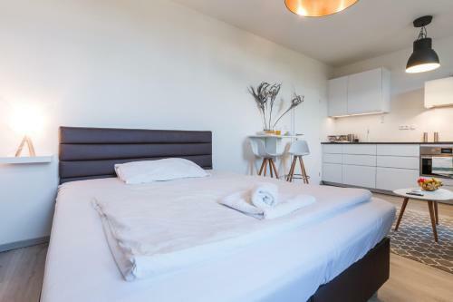 Venia Apartments
