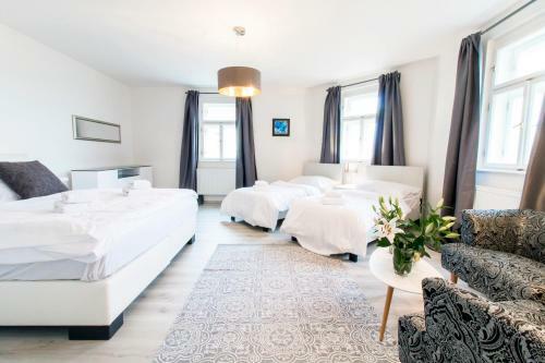 Venia Apartments