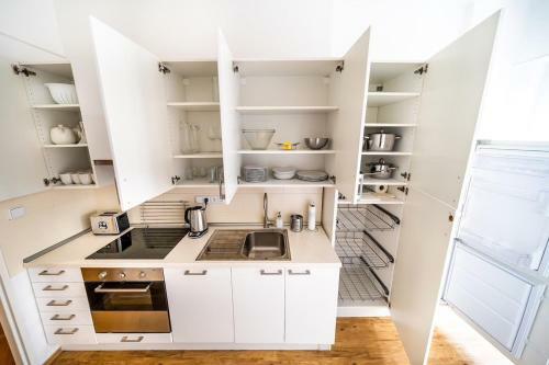 Prague Authentic Apartment At Historical Square