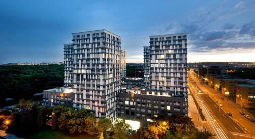 Ol Apartments