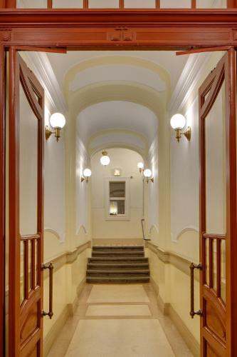 Karlova Old Town Apartment