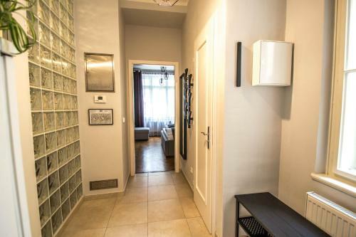 Reflection 2bdr Apartment By Ruterra