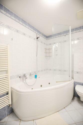 Wenceslas Square Apartments By Otsa